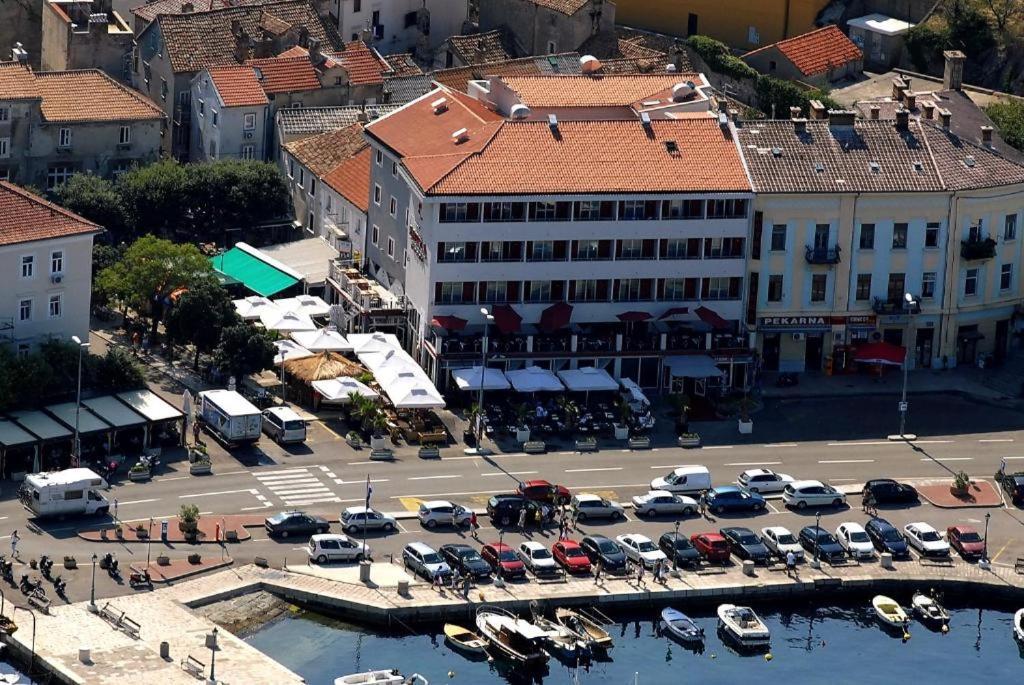 Dida Moj 2 Apartment Senj  Luaran gambar